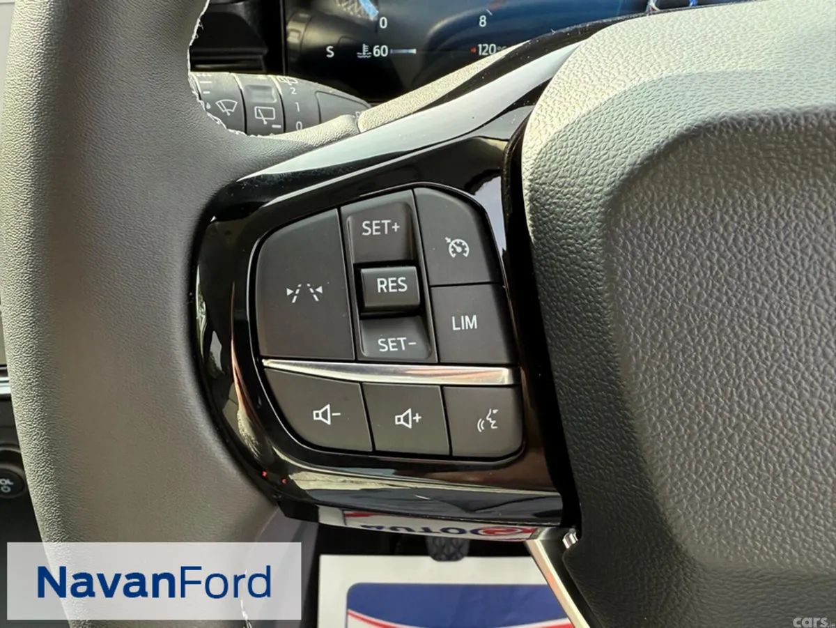 Ford Puma SUV, Petrol Hybrid, 2027, Silver