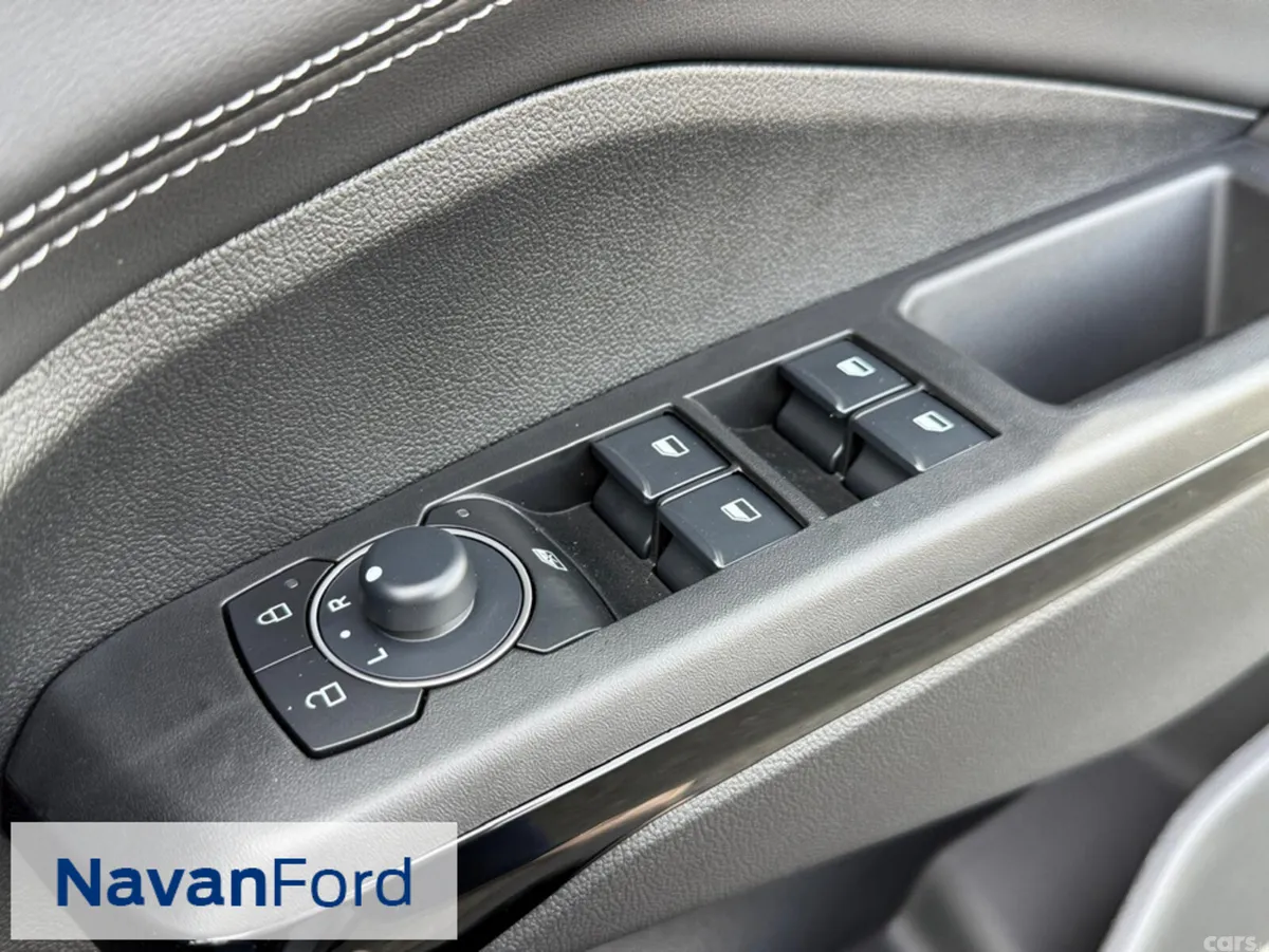 Ford Puma SUV, Petrol Hybrid, 2027, Silver