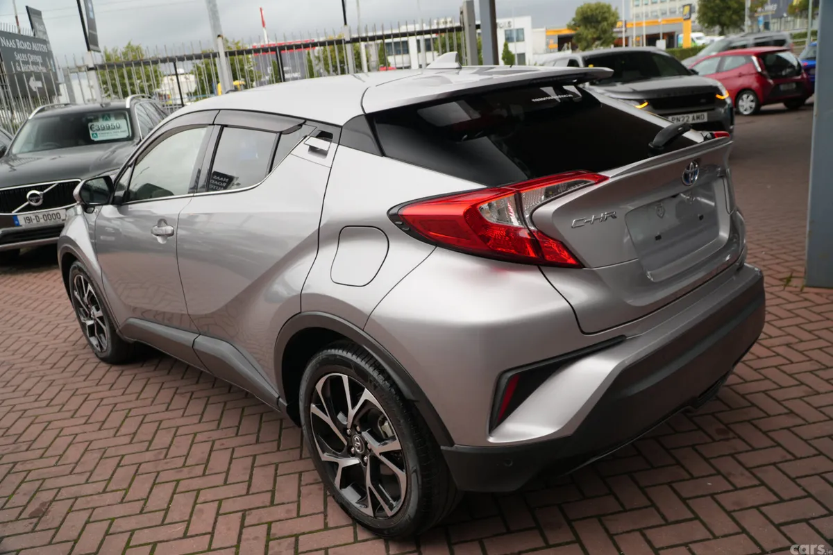 Toyota C-HR Hatchback, Petrol Hybrid, 2017, Silver