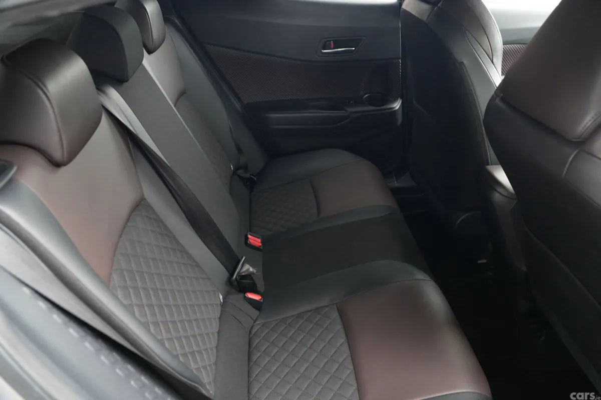 Toyota C-HR Hatchback, Petrol Hybrid, 2017, Silver