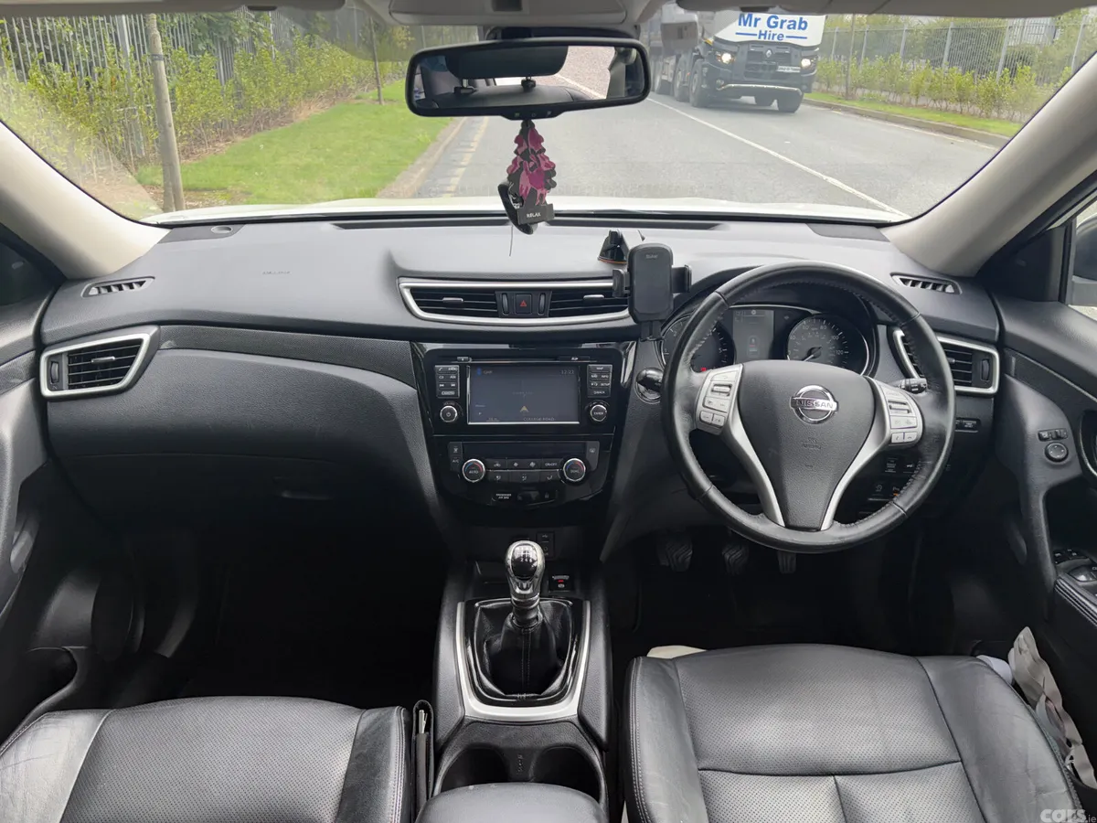 Nissan X-Trail SUV, Diesel, 2017, White