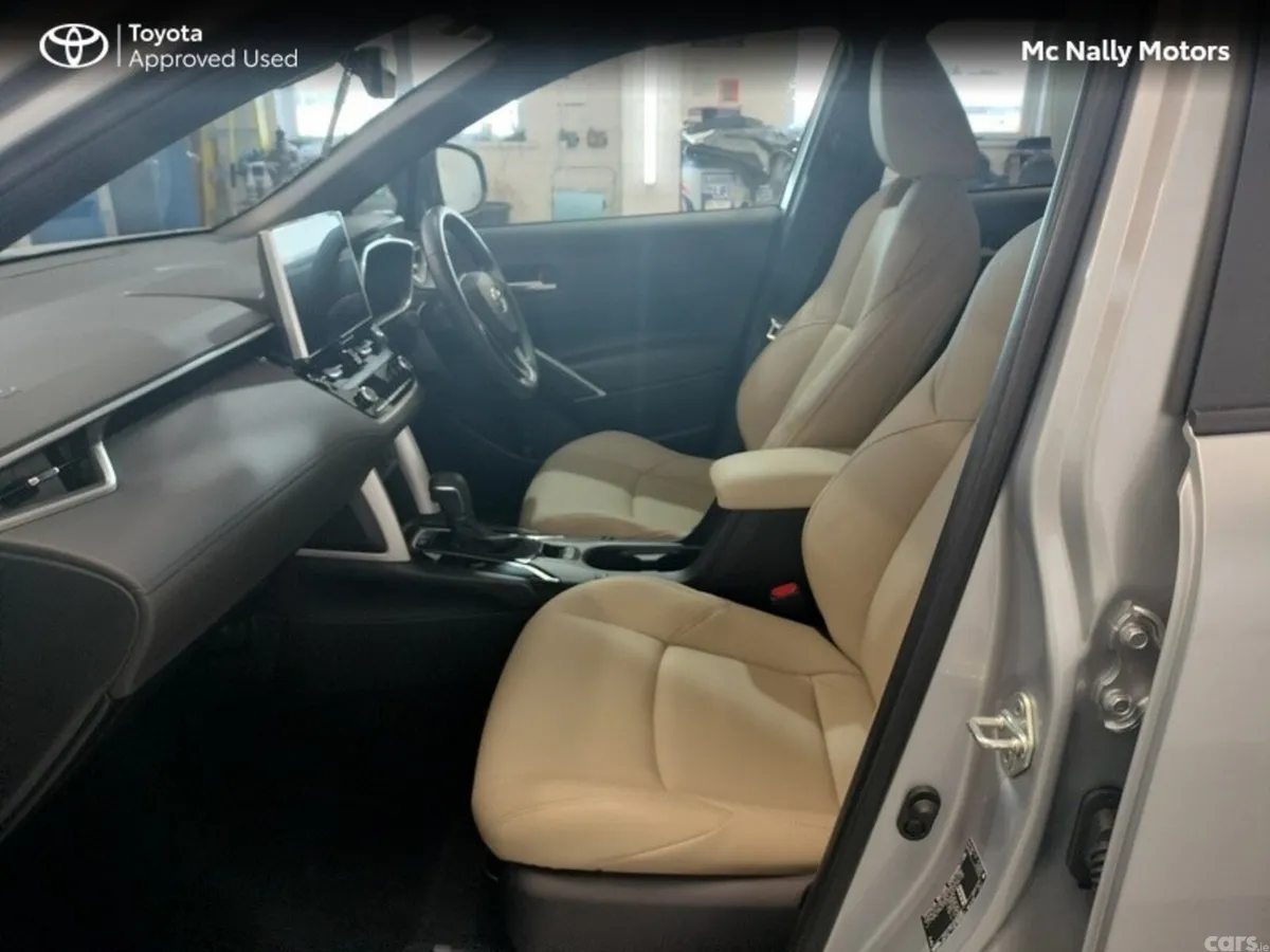 Toyota Corolla Cross SUV, Petrol Hybrid, 2023, Grey
