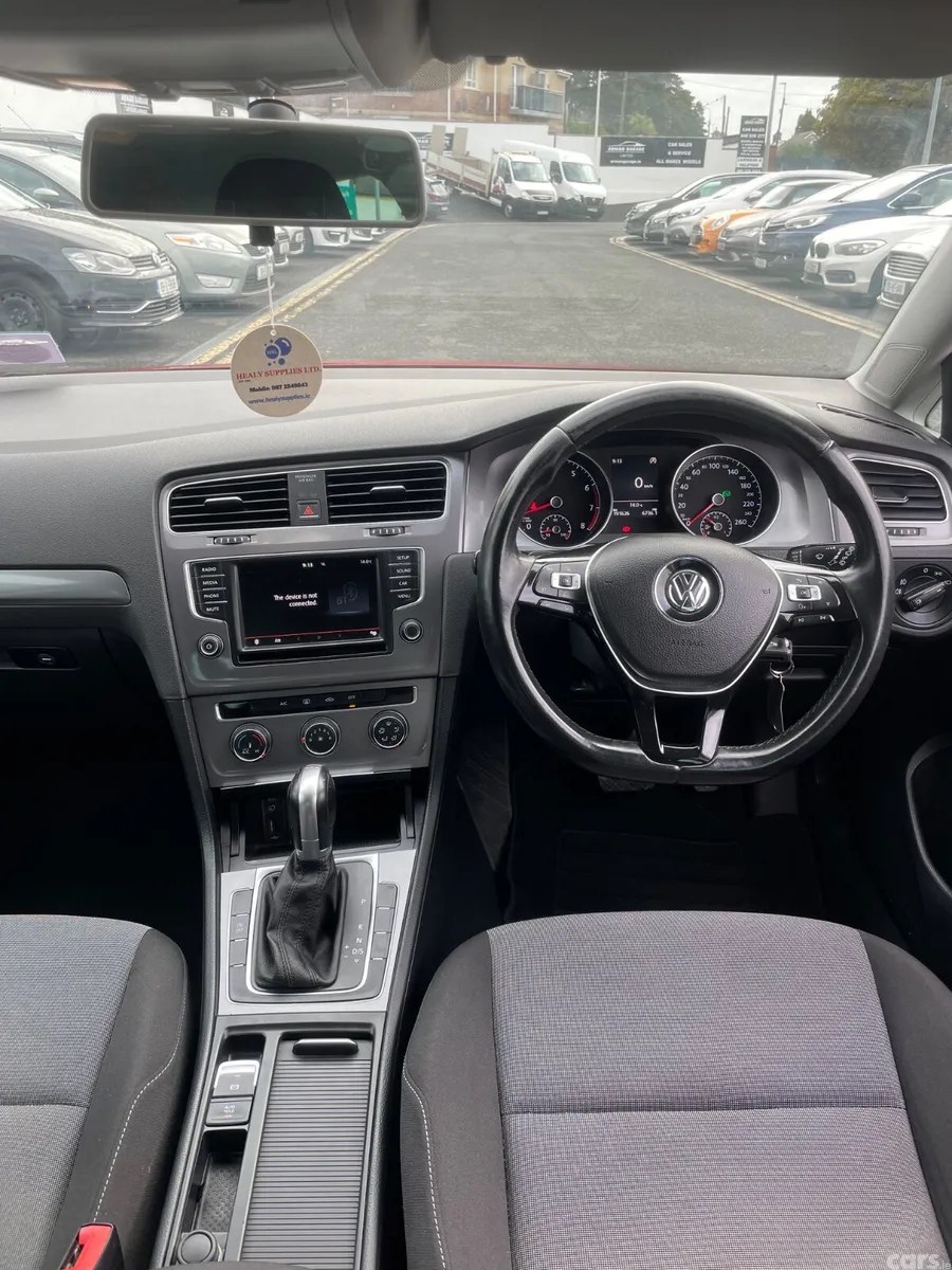 Volkswagen Golf Estate, Petrol, 2016, Red