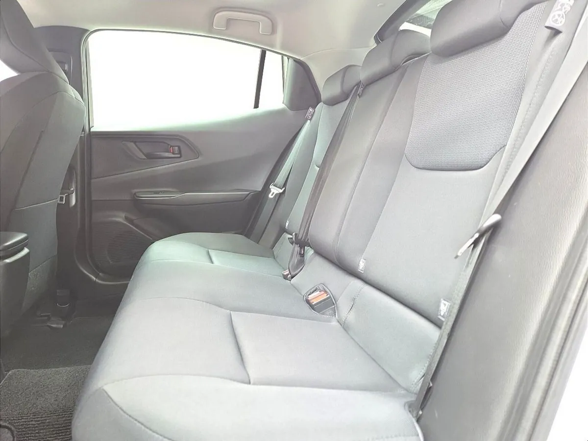 Toyota Prius Hatchback, Petrol Hybrid, 2023, White