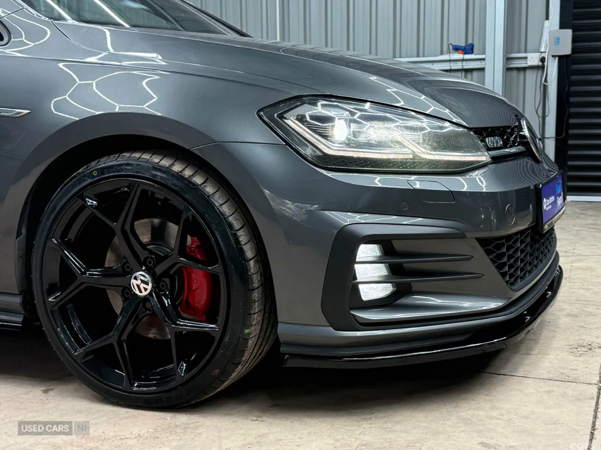 Volkswagen Golf Hatchback, Diesel, 2017, Grey