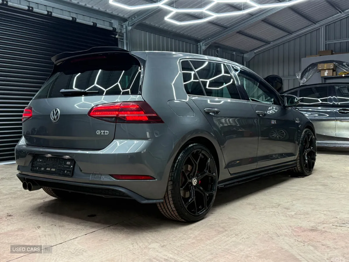 Volkswagen Golf Hatchback, Diesel, 2017, Grey
