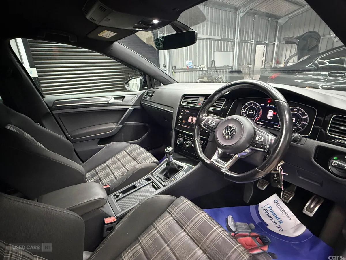 Volkswagen Golf Hatchback, Diesel, 2017, Grey