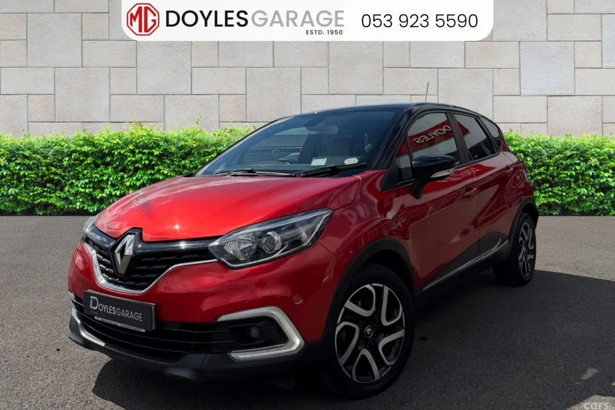 Renault Captur Hatchback, Diesel, 2019, Red