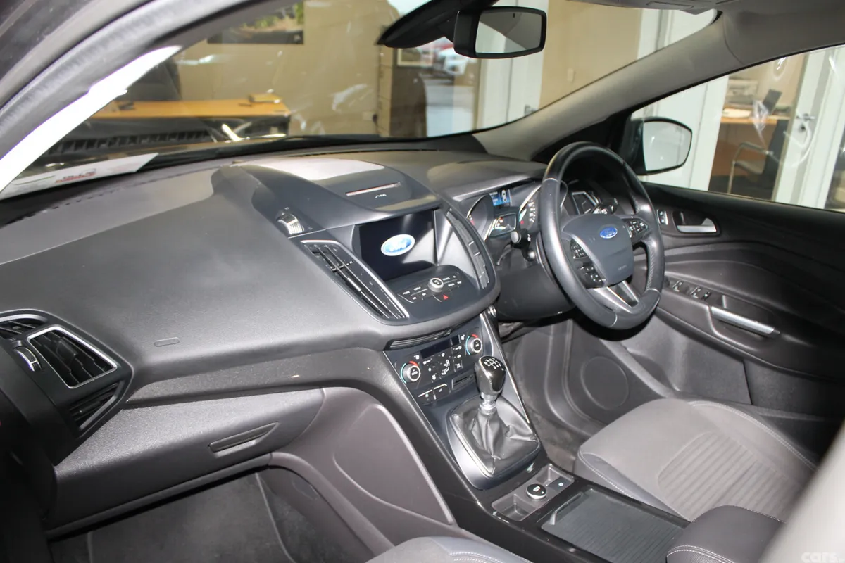 Ford Kuga SUV, Petrol, 2017, Grey