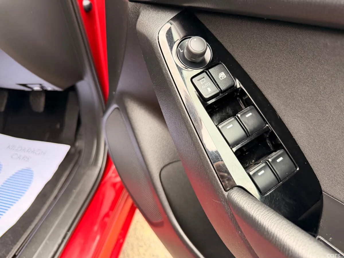 Mazda Mazda3 Saloon, Diesel, 2018, Red