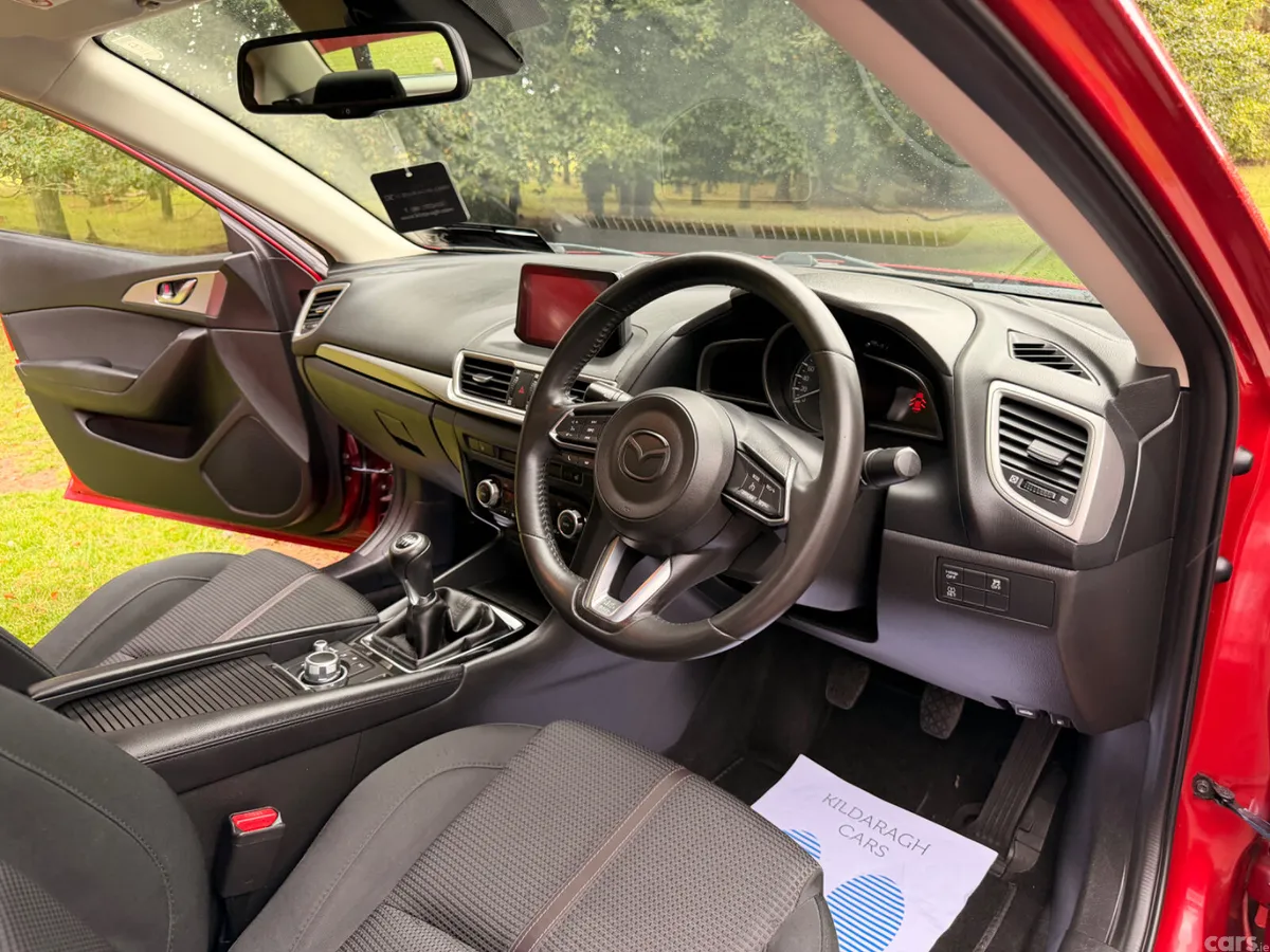 Mazda Mazda3 Saloon, Diesel, 2018, Red