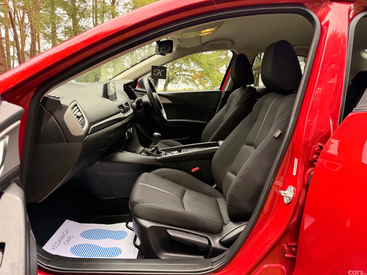 Mazda Mazda3 Saloon, Diesel, 2018, Red