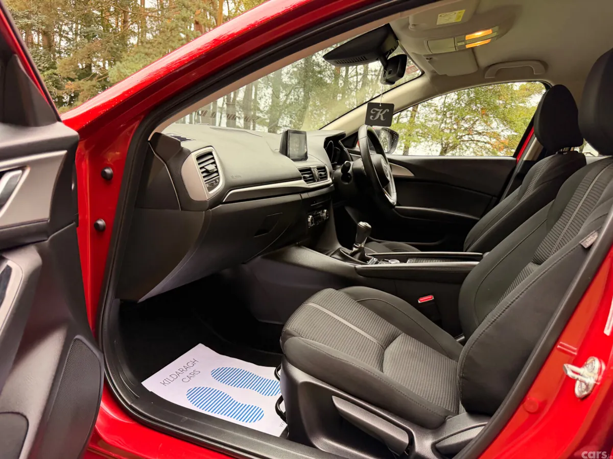 Mazda Mazda3 Saloon, Diesel, 2018, Red
