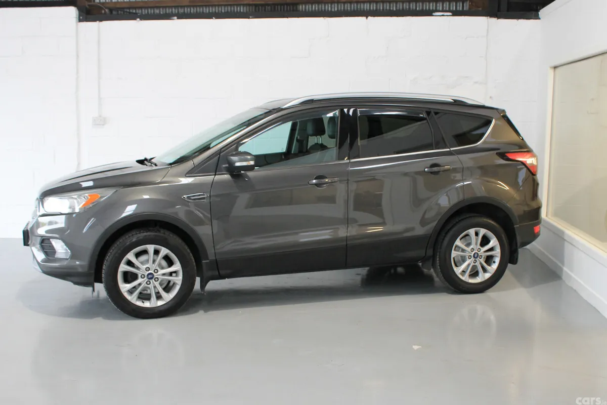 Ford Kuga SUV, Petrol, 2017, Grey