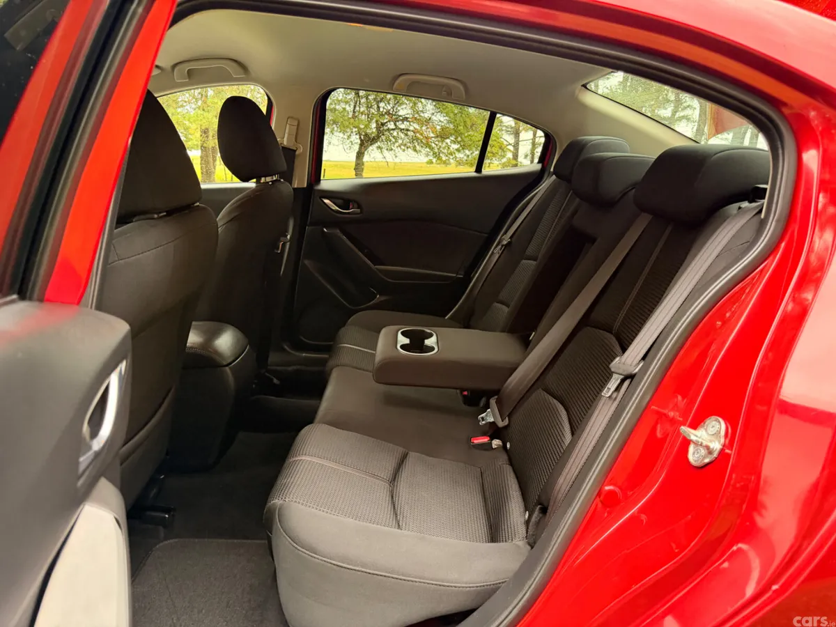 Mazda Mazda3 Saloon, Diesel, 2018, Red