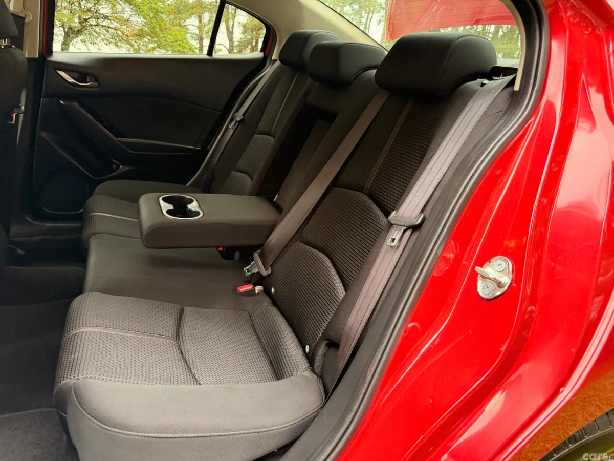 Mazda Mazda3 Saloon, Diesel, 2018, Red