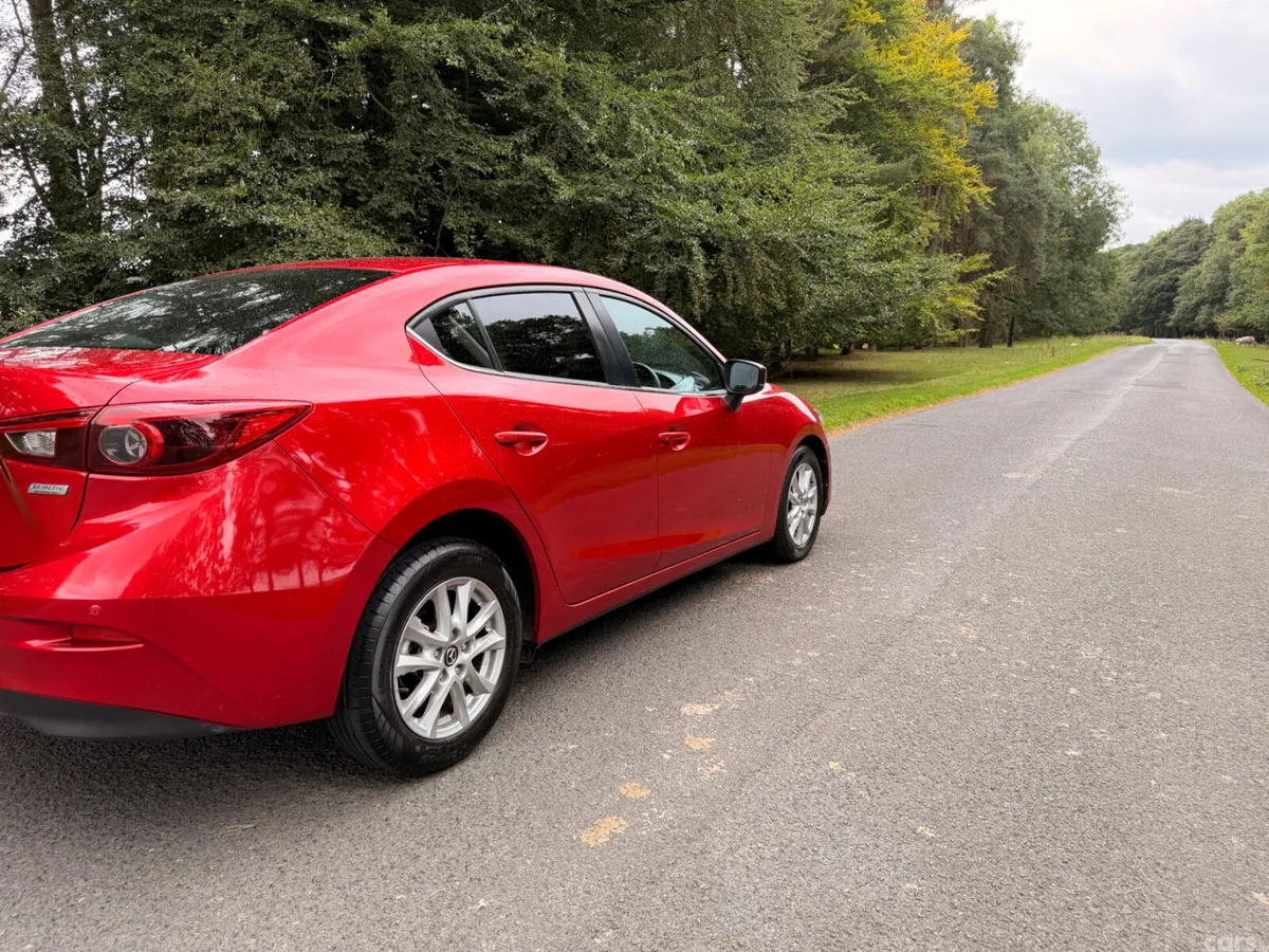Mazda Mazda3 Saloon, Diesel, 2018, Red
