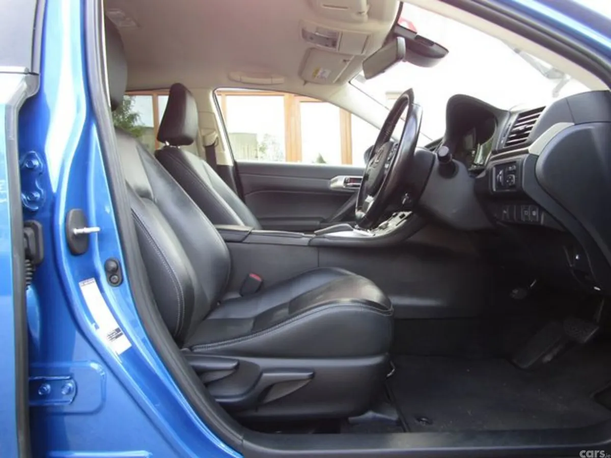 Lexus CT Hatchback, Petrol Hybrid, 2020, Blue