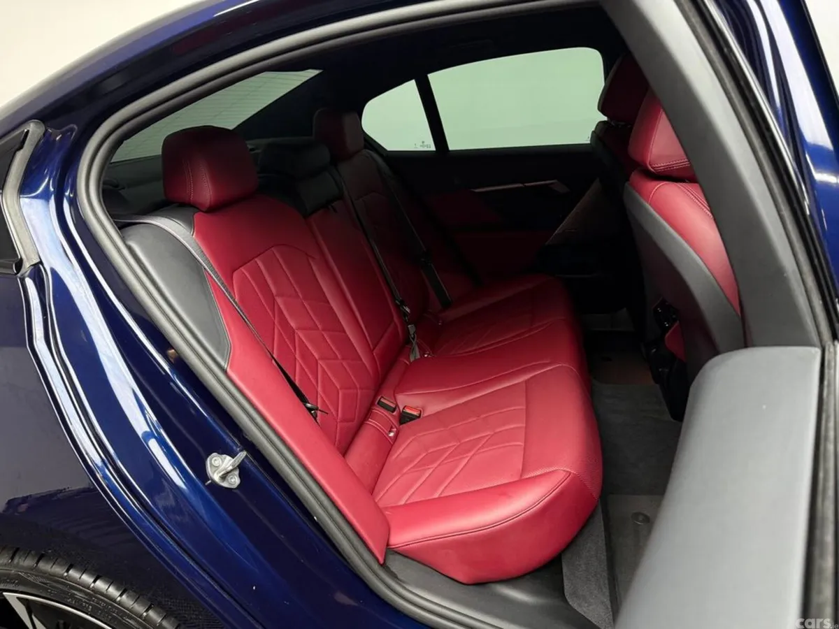 BMW i5 Saloon, Electric, 2024, Blue
