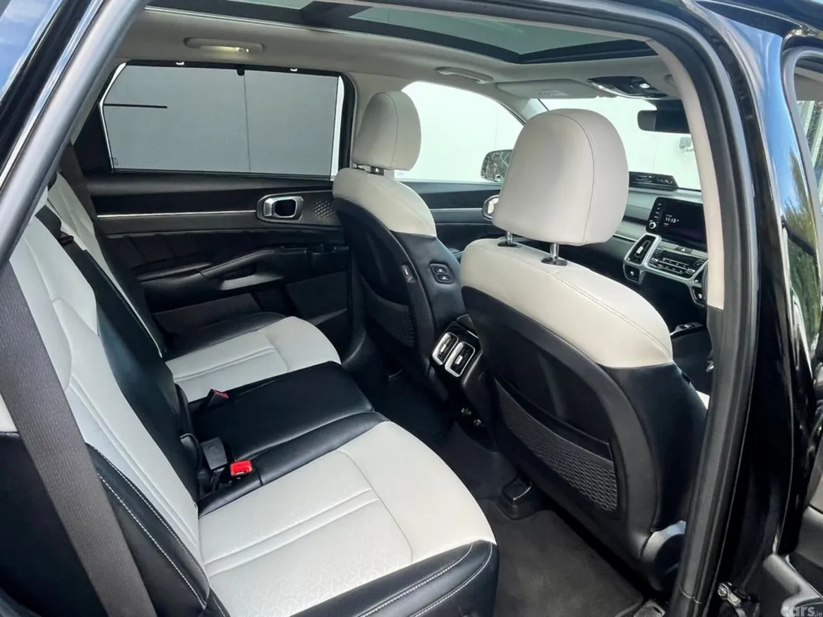 Kia Sorento MPV, Diesel, 2023, Black