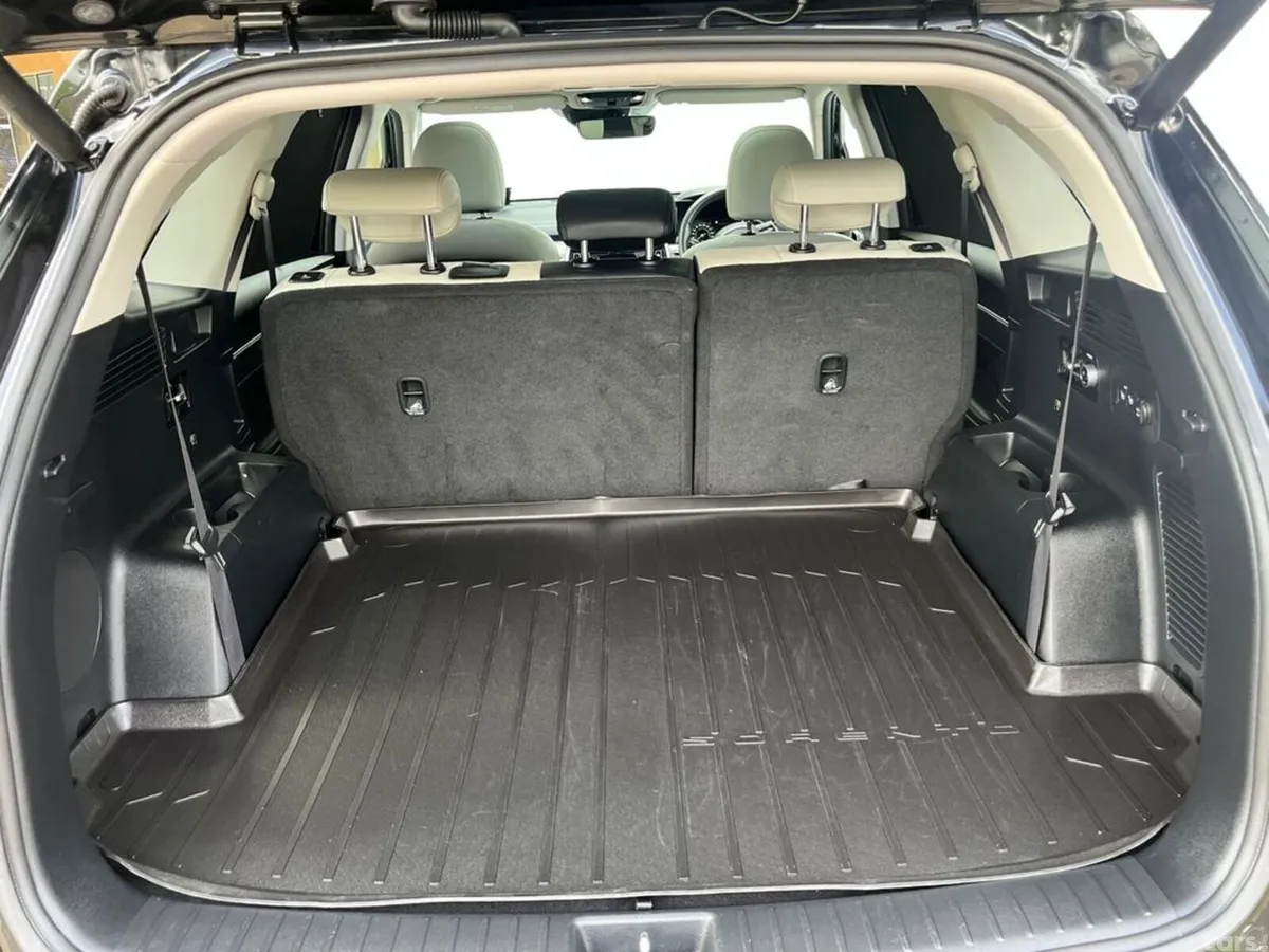 Kia Sorento MPV, Diesel, 2023, Black