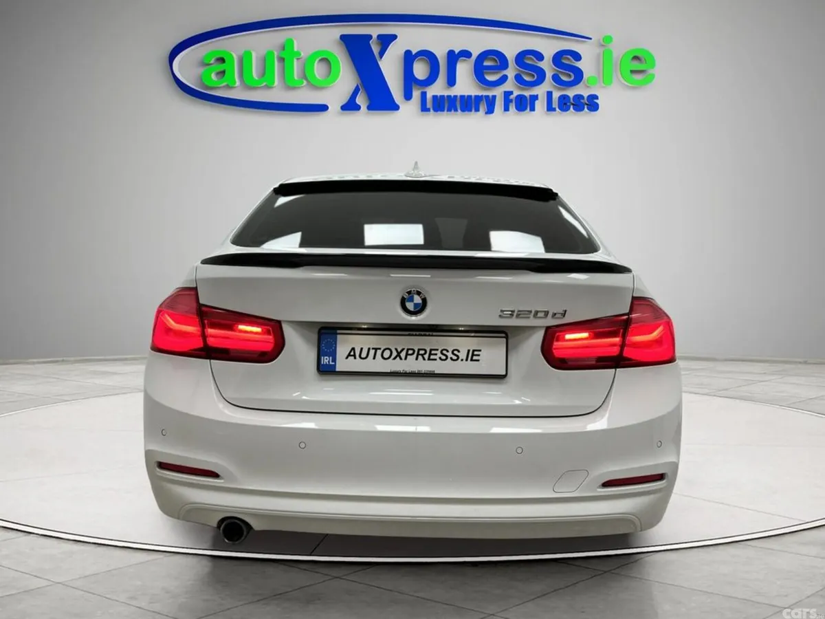 BMW 3-Series Saloon, Diesel, 2016, White