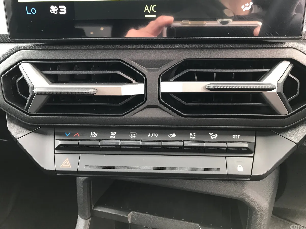 Dacia Duster SUV, Petrol Hybrid, 2026, Grey