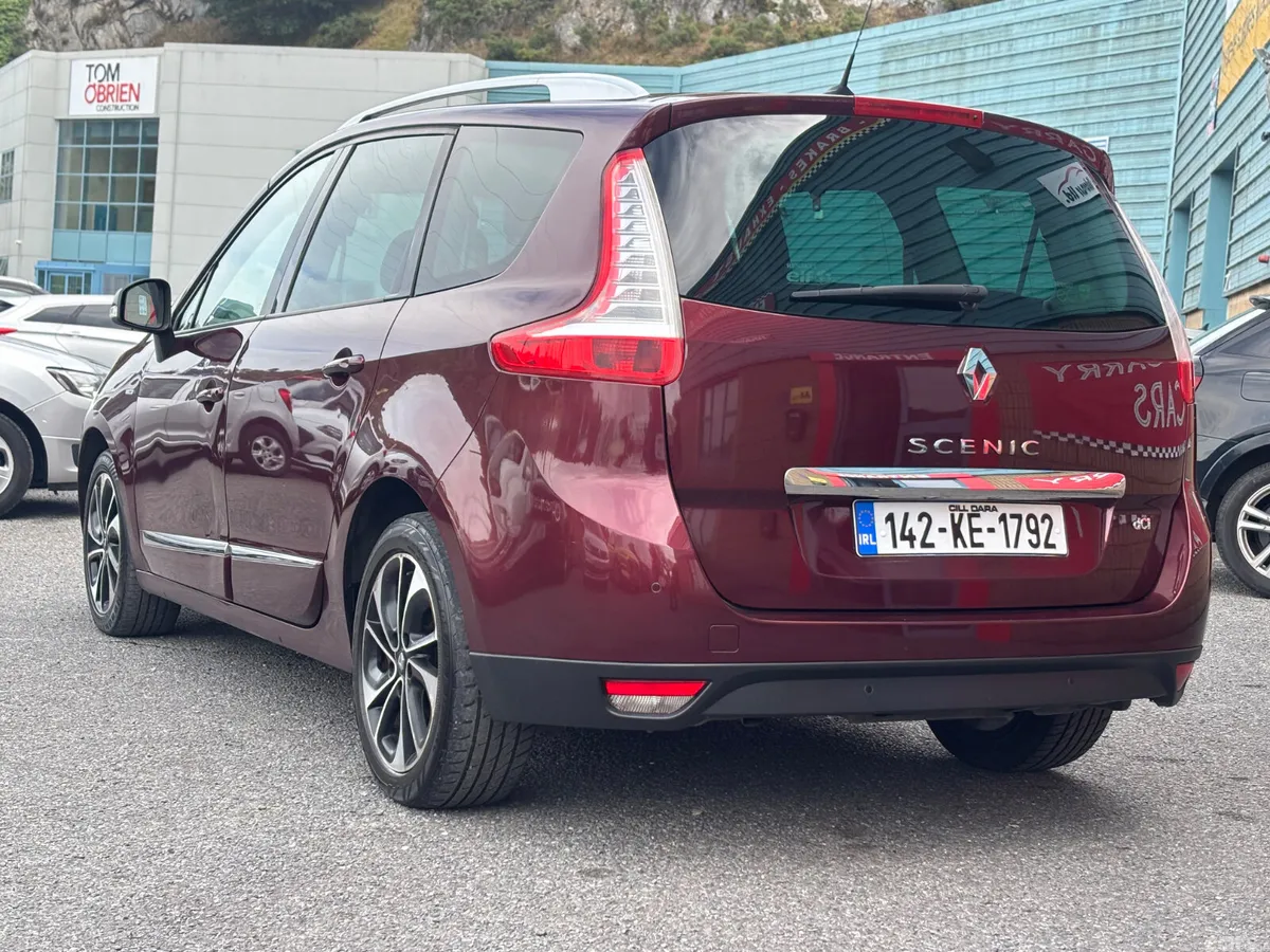 Renault Grand Scenic MPV, Diesel, 2014, Red