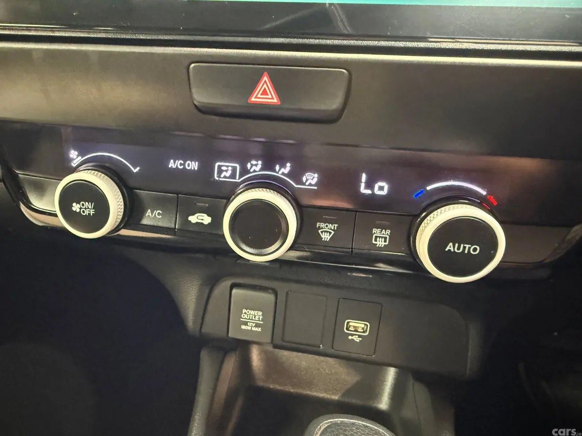 Honda Fit Hatchback, Petrol Hybrid, 2021, White