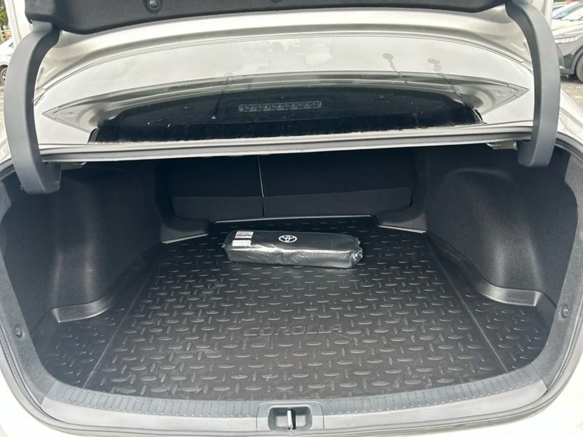 Toyota Corolla Saloon, Petrol Hybrid, 2026, Grey