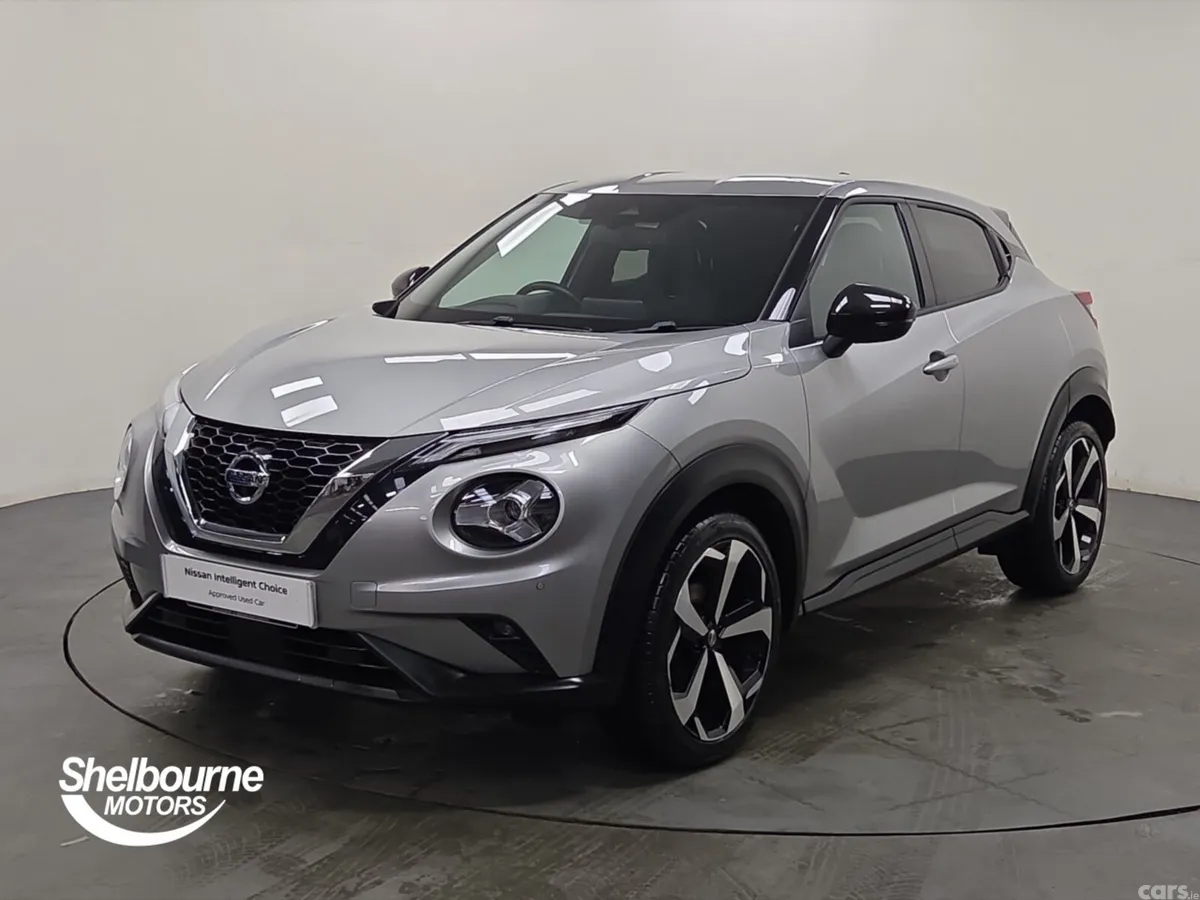 Nissan Juke Hatchback, Petrol, 2022, Silver