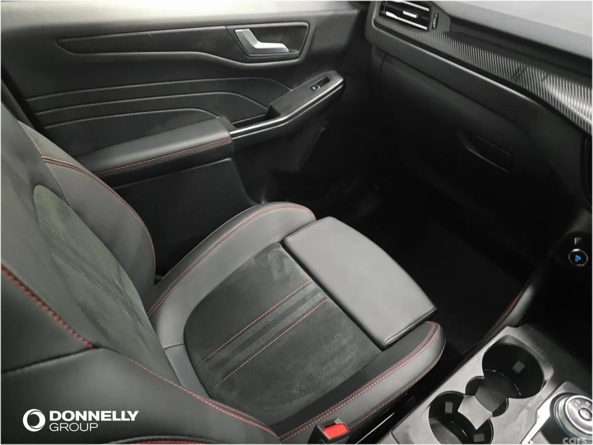 Ford Kuga Estate, Petrol Hybrid, 2025, Grey
