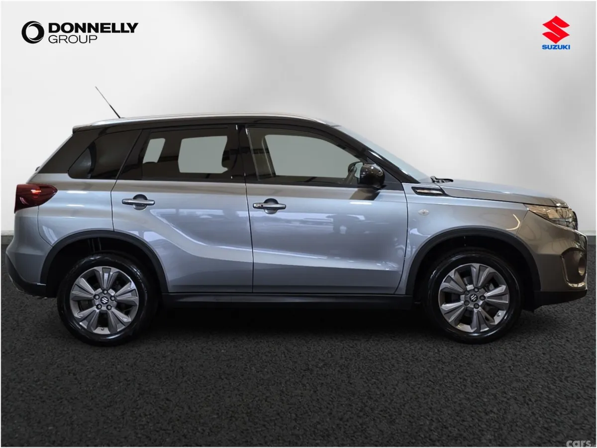 Suzuki Vitara Estate, Petrol Hybrid, 2023, Grey