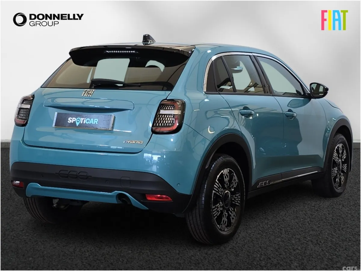 Fiat 600 Hatchback, Petrol, 2025, Blue