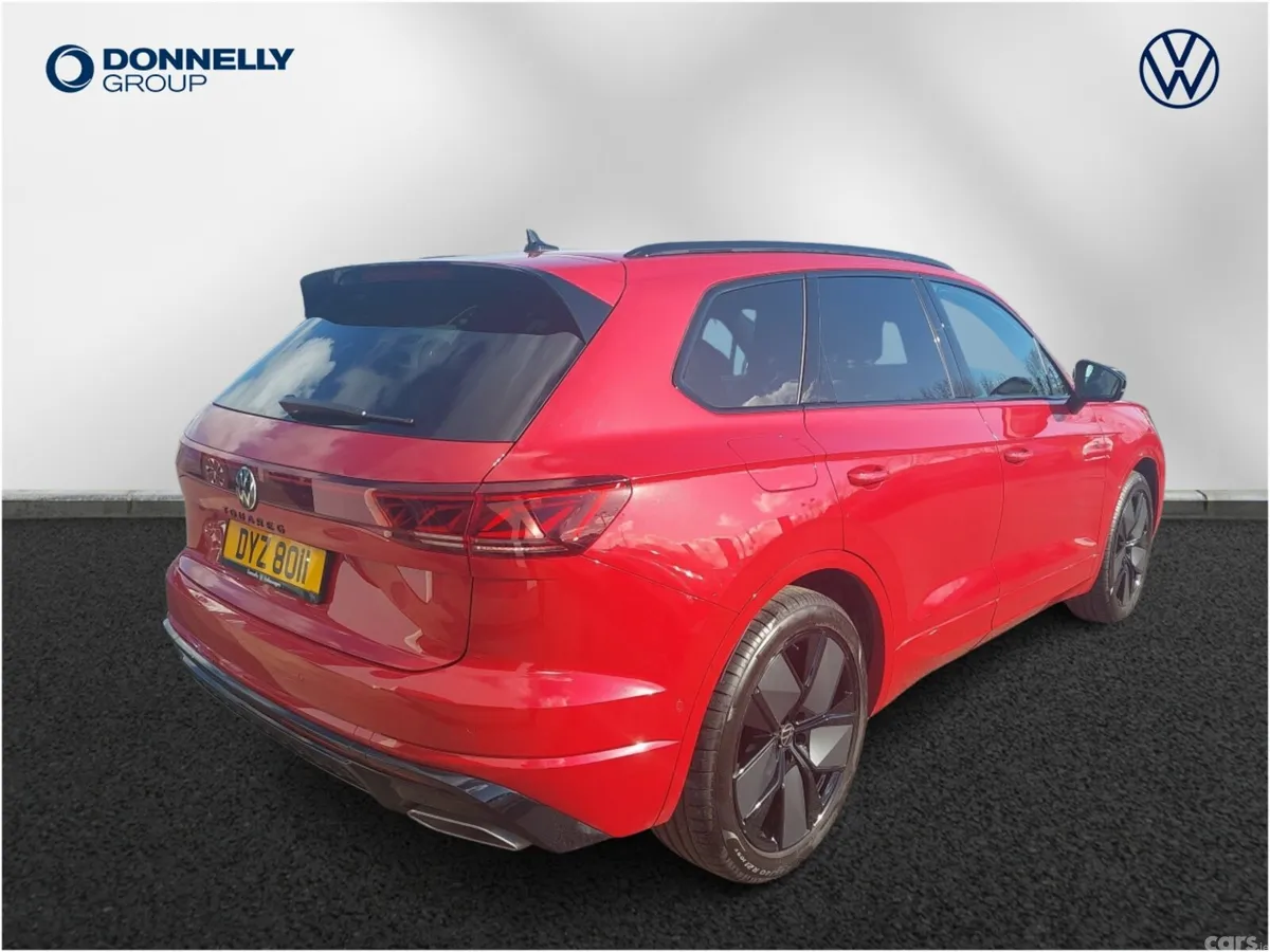 Volkswagen Touareg Estate, Diesel, 2026, Red