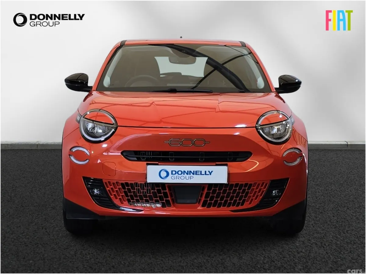 Fiat 600 Hatchback, Petrol, 2025, Orange
