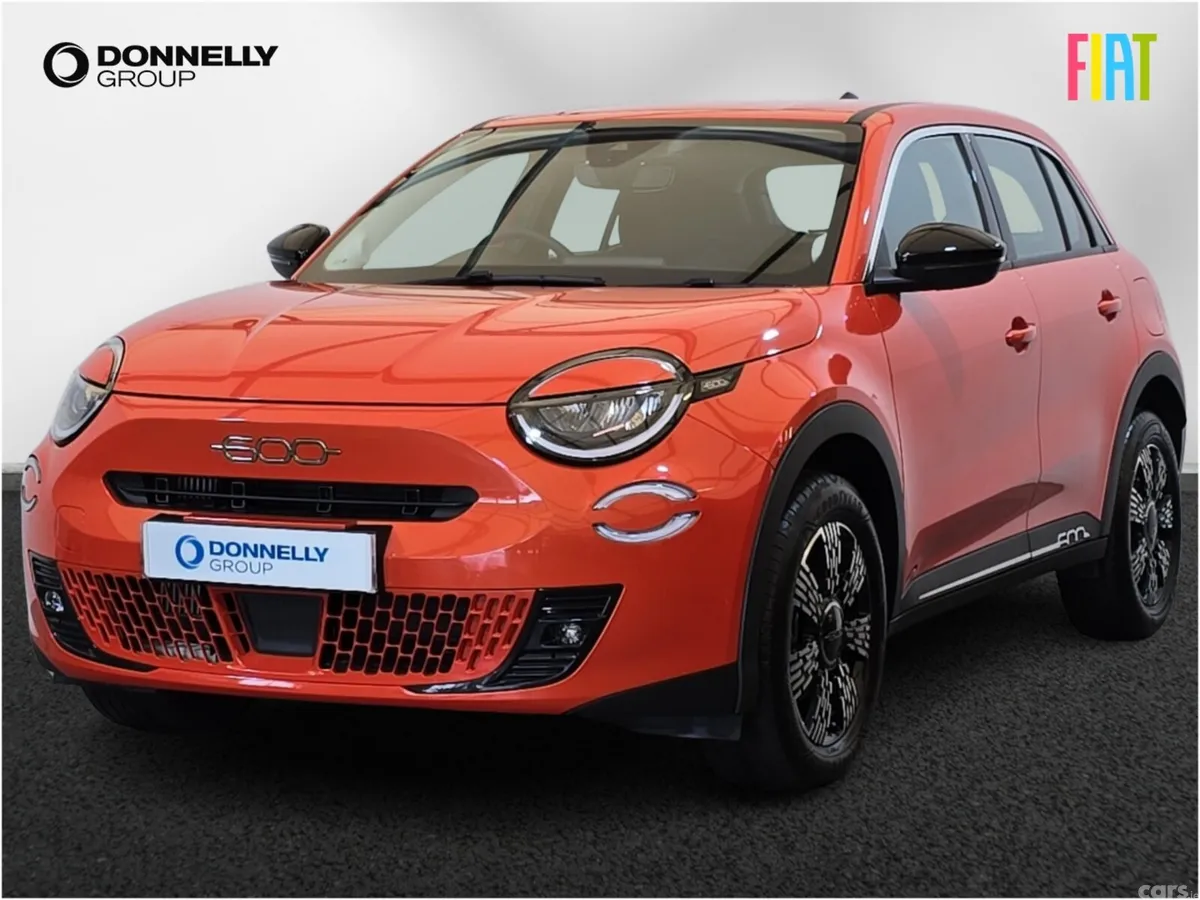 Fiat 600 Hatchback, Petrol, 2025, Orange