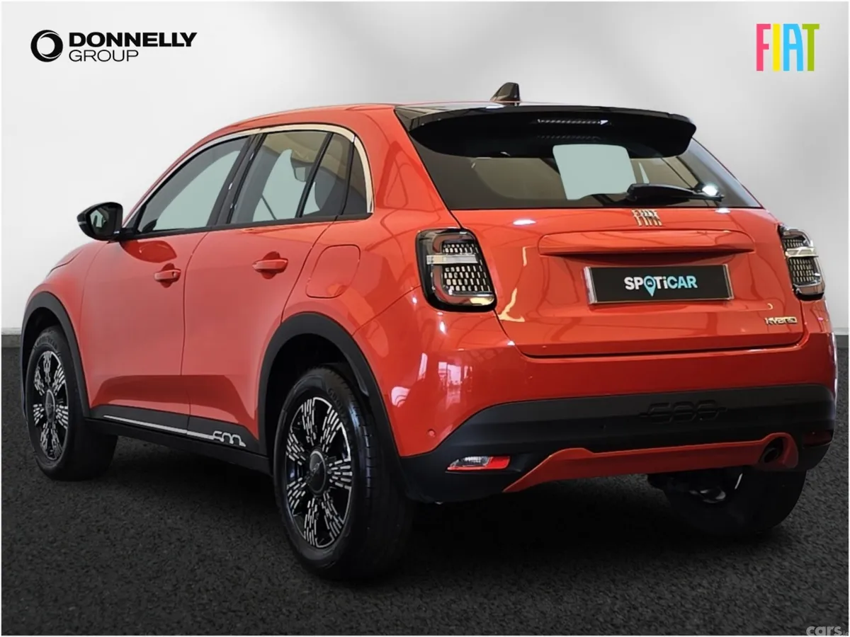 Fiat 600 Hatchback, Petrol, 2025, Orange