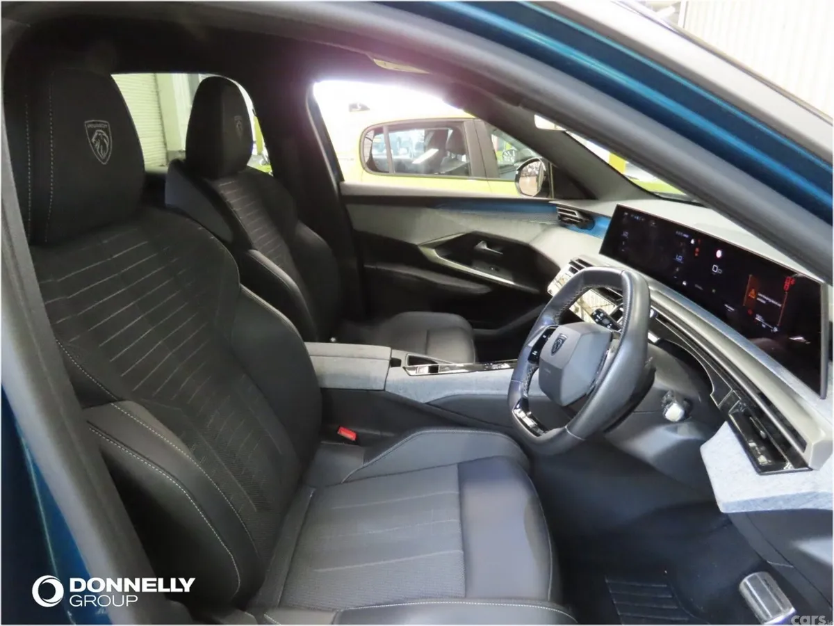 Peugeot 3008 SUV, Petrol, 2025, Blue