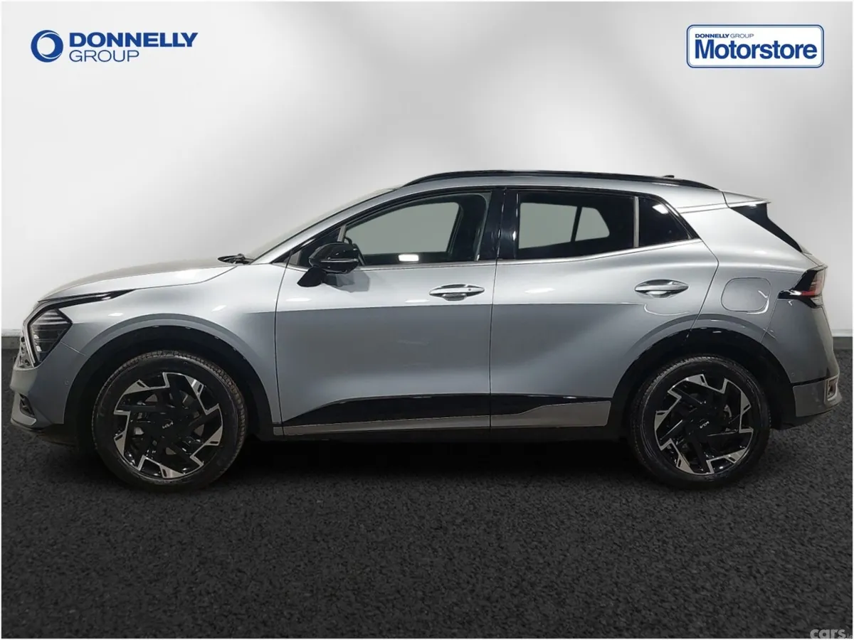 Kia Sportage SUV, Petrol Hybrid, 2025, Silver