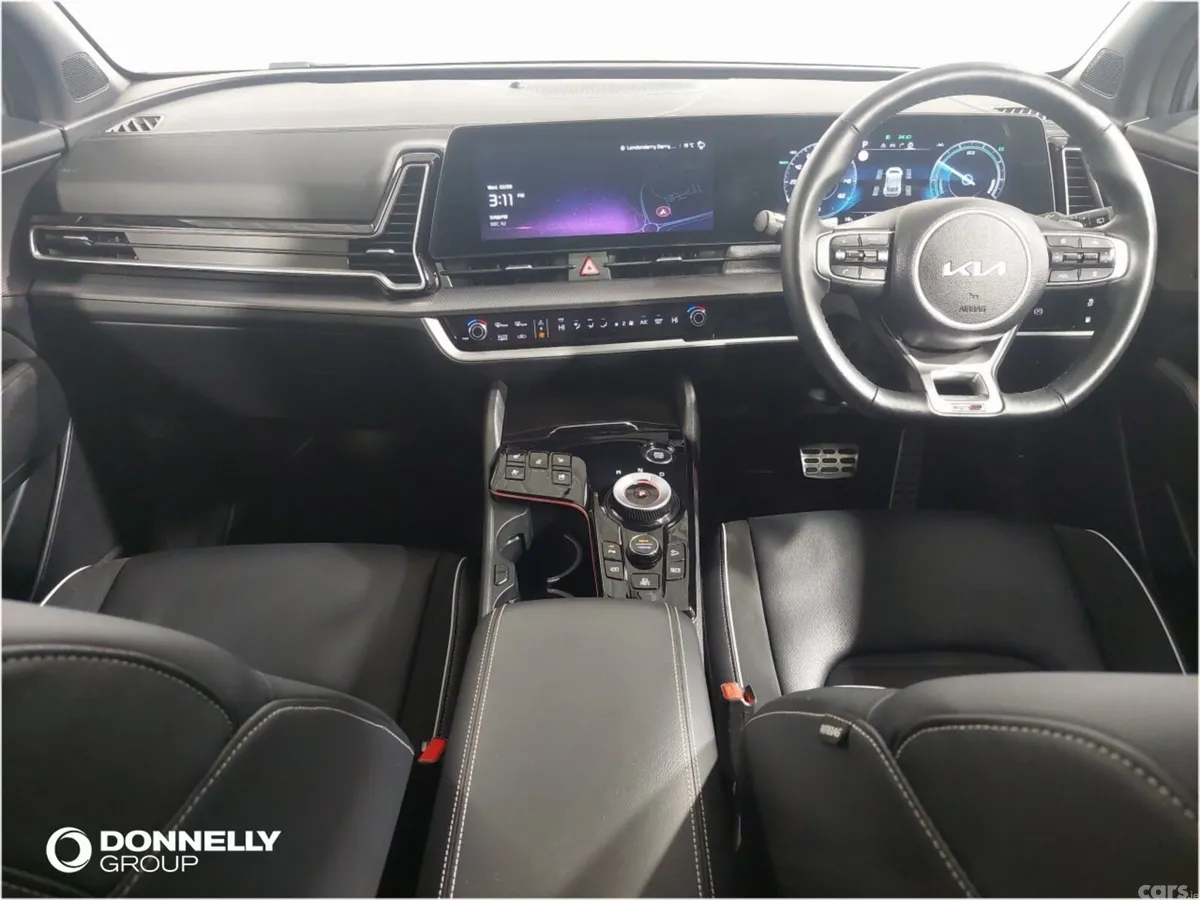 Kia Sportage SUV, Petrol Hybrid, 2025, Silver