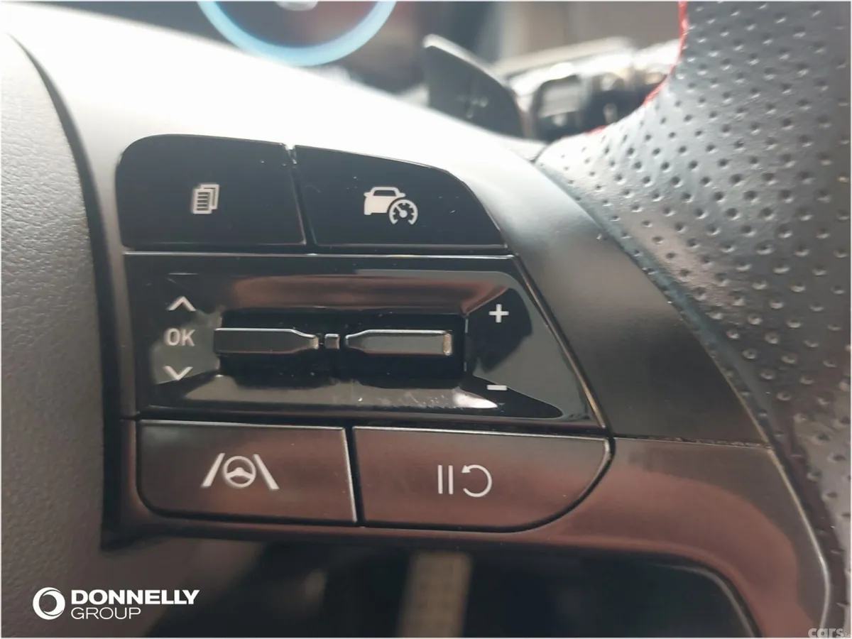 Hyundai Tucson SUV, Petrol Hybrid, 2022, Red