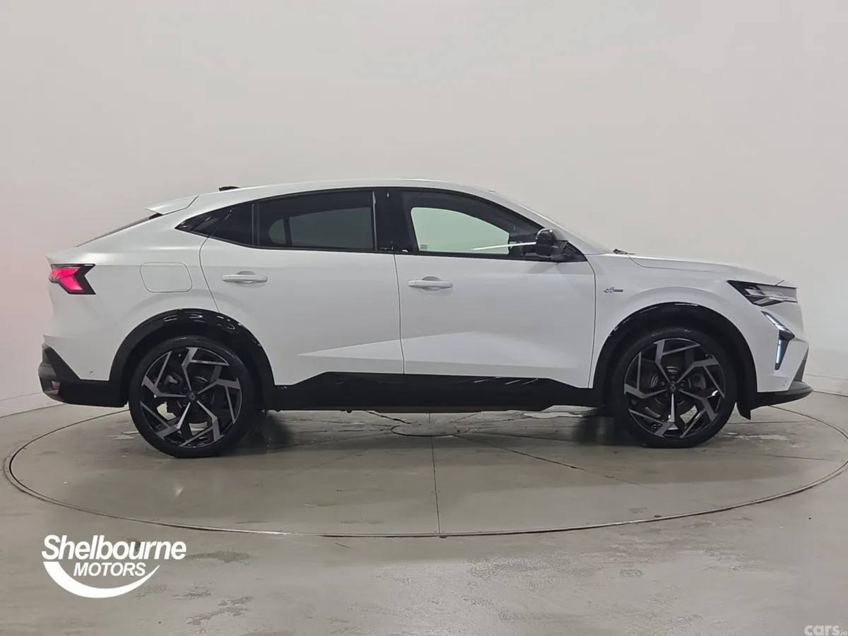 Renault Rafale Estate, Petrol Hybrid, 2025, White