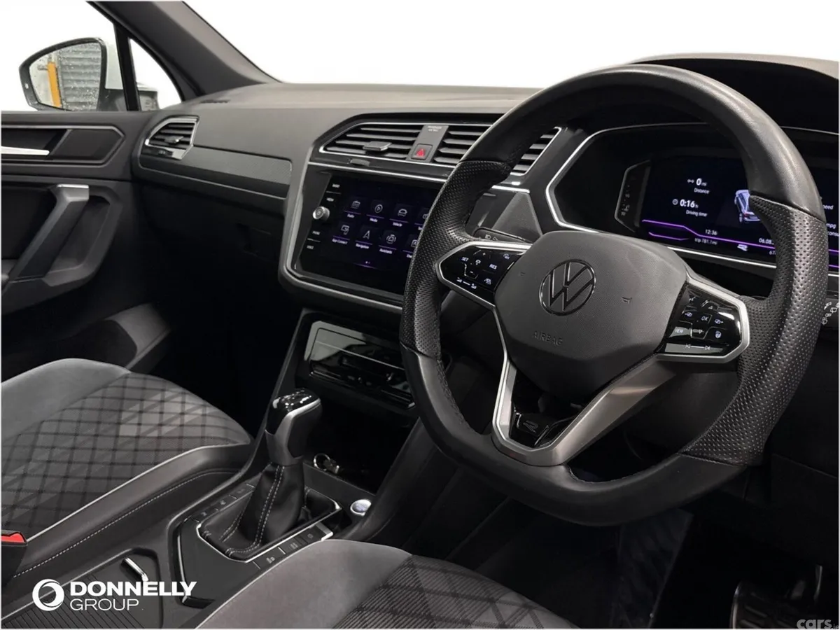Volkswagen Tiguan Estate, Petrol, 2023, White