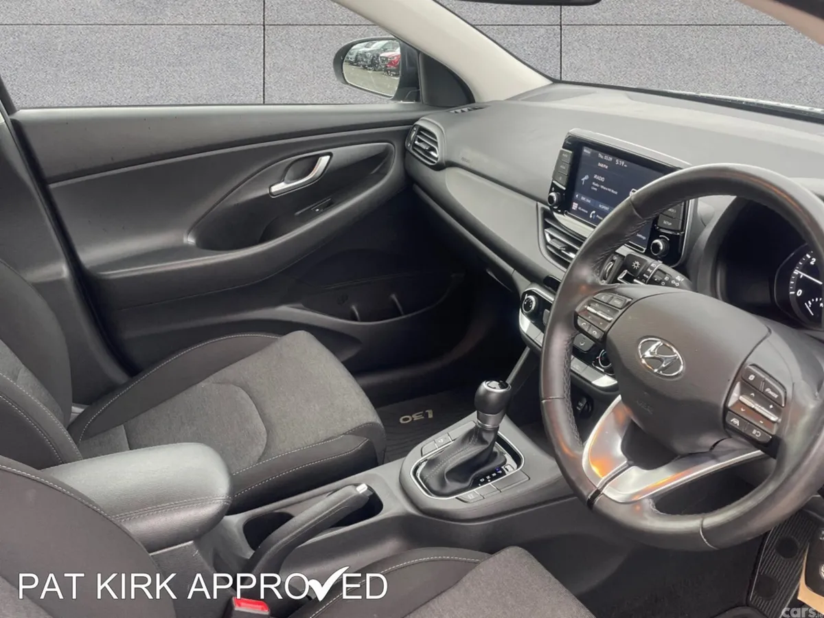 Hyundai i30 Estate, Petrol, 2023, Grey