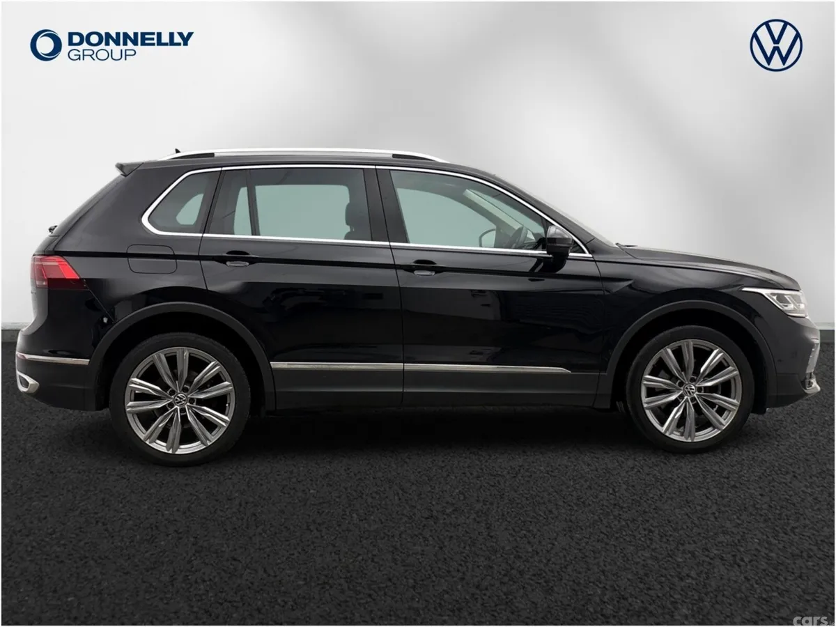 Volkswagen Tiguan Estate, Petrol Hybrid, 2022, Black
