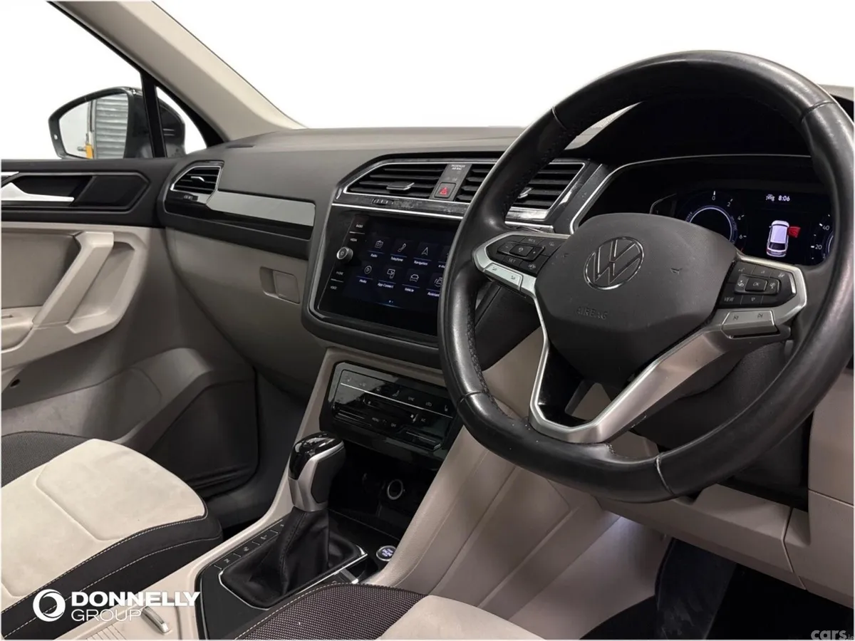 Volkswagen Tiguan Estate, Petrol Hybrid, 2022, Black