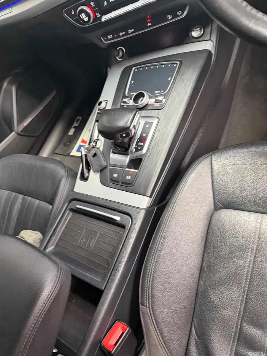 Audi Q5 SUV, Diesel, 2017, Grey