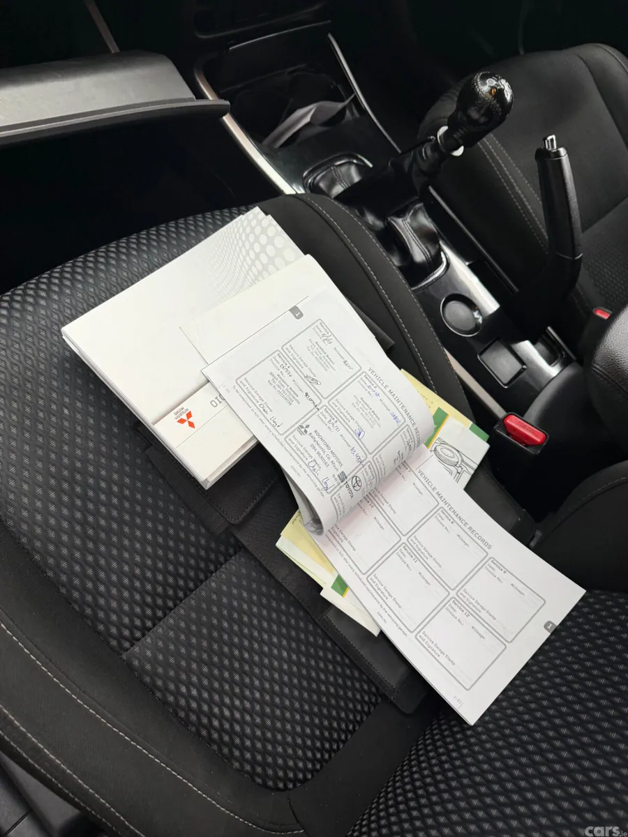 Mitsubishi Outlander SUV, Diesel, 2017, Red