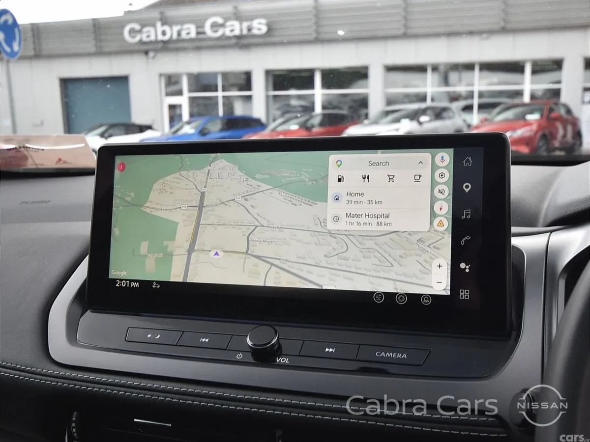 Nissan Qashqai MPV, Petrol Hybrid, 2025, Red